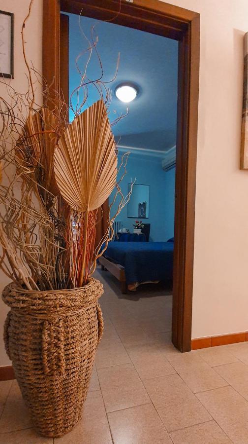 Hotel Mediterraneo Giovinazzo Exterior photo